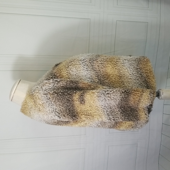 Exclusively Misook SZ XL Jacket Tan Grey Soft Fuzzy Lightweight 3/4 Sleeve FLAW - Picture 7 of 9